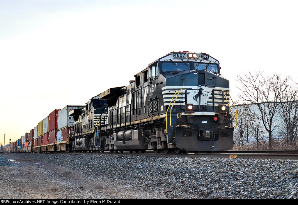 NS 4607 on 21W